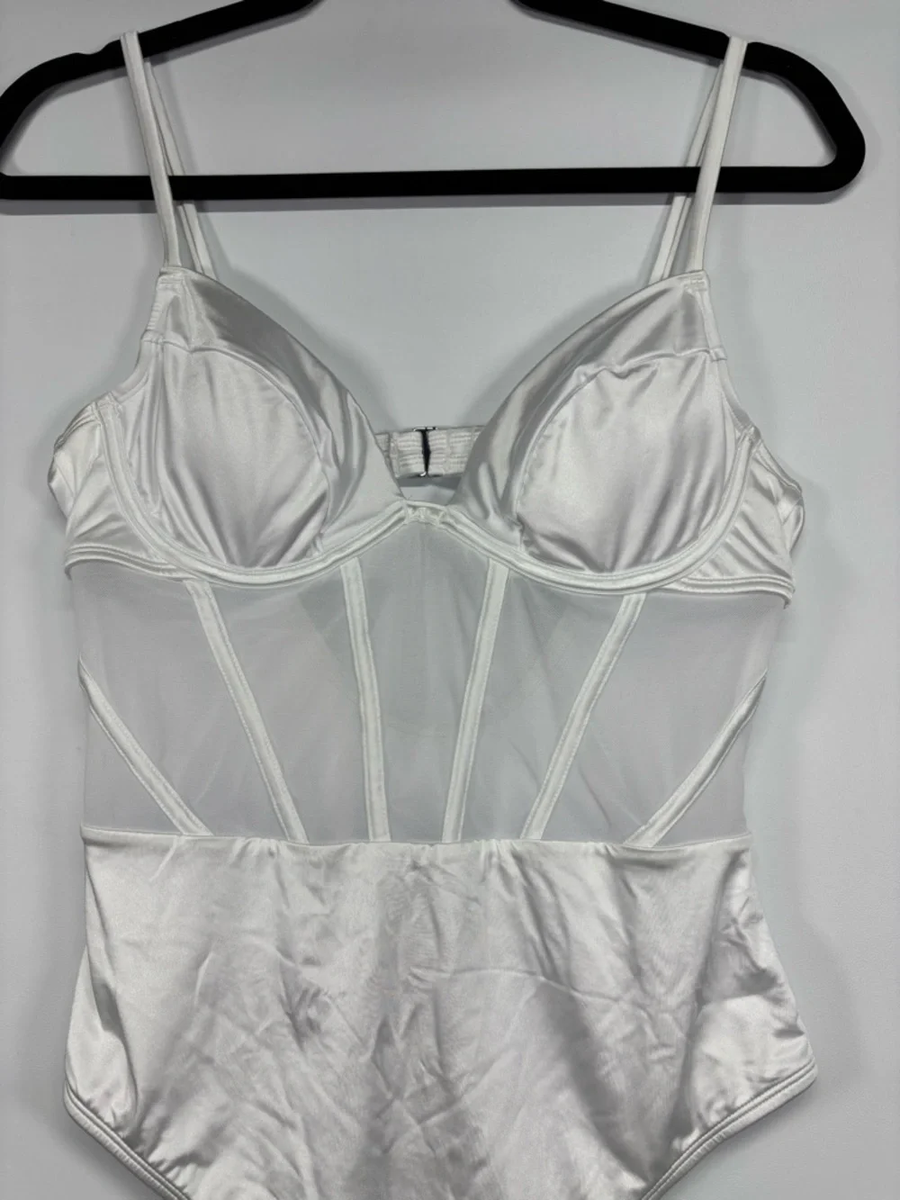 ✨Cupshe Beach Goddess Corset Underwire One-Piece Swimsuit Size M-NWT 🏷️ - Picture 4 of 12